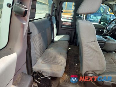 Zdjęcie 6 z 10 samochodu: 2013 FORD F350 SUPER DUTY VIN:1FD8X3G6XDEB46596 - miniatura