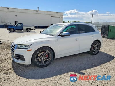 2018 AUDI SQ5 PREMIUM PLUS WA1A4AFY4J2141682 - główne zdjęcie licytacji z USA - miniatura