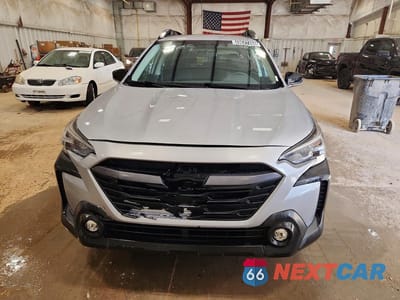 Piąte zdjęcie samochodu w środku: 2023 SUBARU OUTBACK PREMIUM VIN:4S4BTADC9P3183834 - miniatura