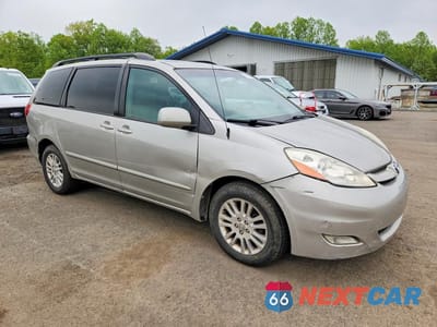 Czwarte zdjęcie samochodu z boku: 2008 TOYOTA SIENNA XLE VIN:5TDBK22C48S021951 - miniatura