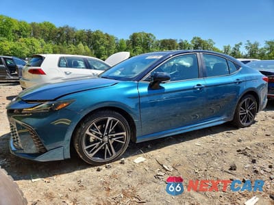 2025 TOYOTA CAMRY XSE 4T1DBADK1SU003235 - główne zdjęcie licytacji z USA - miniatura