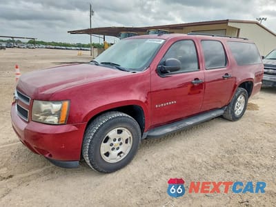 2010 CHEVROLET SUBURBAN C1500 LS 1GNUCHE07AR220773 - główne zdjęcie licytacji z USA - miniatura