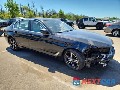 Czwarte zdjęcie samochodu z boku: 2022 BMW 530 XI VIN:WBA13BJ04NCJ03673 - miniatura