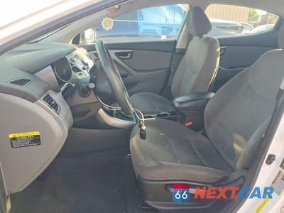 Zdjęcie 7 z 12 samochodu: 2016 HYUNDAI ELANTRA SE VIN:5NPDH4AE7GH680164 - miniatura