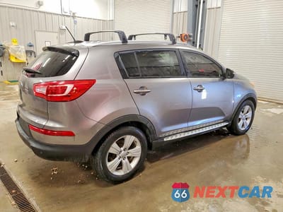 Trzecie zdjęcie samochodu z tyłu: 2013 KIA SPORTAGE LX VIN:KNDPBCA22D7401797 - miniatura