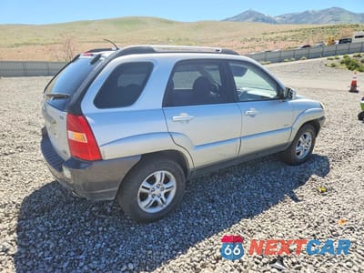 Trzecie zdjęcie samochodu z tyłu: 2006 KIA SPORTAGE LX VIN:KNDJE723067240798 - miniatura