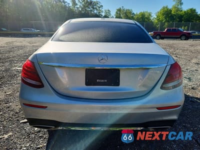 Zdjęcie 6 z 12 samochodu: 2020 MERCEDES-BENZ E 350 4MATIC VIN:WDDZF8EB1LA722970 - miniatura