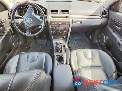 Zdjęcie 8 z 12 samochodu: 2004 MAZDA 3 HATCHBACK VIN:JM1BK343941123059 - miniatura