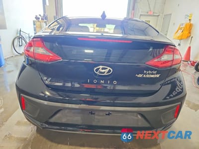 Zdjęcie 6 z 12 samochodu: 2018 HYUNDAI IONIQ LIMITED VIN:KMHC85LC1JU071657 - miniatura