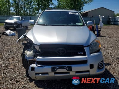 Piąte zdjęcie samochodu w środku: 2010 TOYOTA RAV4 SPORT VIN:JTMRK4DV5A5097019 - miniatura