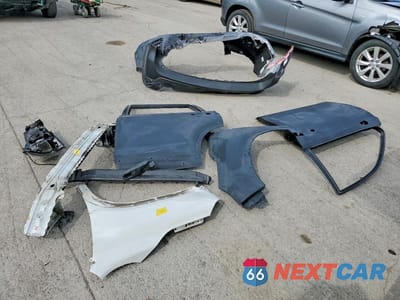 Zdjęcie 13 z 14 samochodu: 2020 SUBARU FORESTER SPORT VIN:JF2SKARC7LH434722 - miniatura