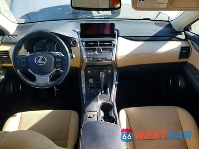 Zdjęcie 8 z 13 samochodu: 2019 LEXUS NX 300H VIN:JTJBJRBZ2K2114706 - miniatura
