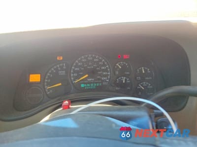 Zdjęcie 9 z 14 samochodu: 2000 GMC YUKON VIN:1GKEC13T2YJ122782 - miniatura