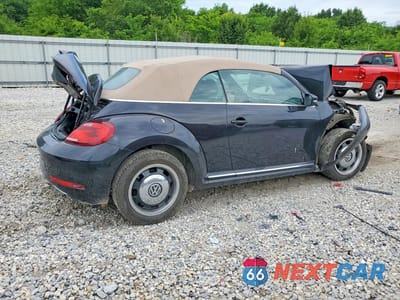 Trzecie zdjęcie samochodu z tyłu: 2018 VOLKSWAGEN BEETLE S VIN:3VW5DAAT2JM505199 - miniatura