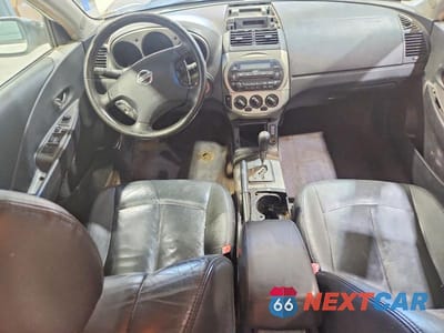 Zdjęcie 8 z 13 samochodu: 2004 NISSAN ALTIMA 2.5 VIN:1N4AL11DX4C147505 - miniatura