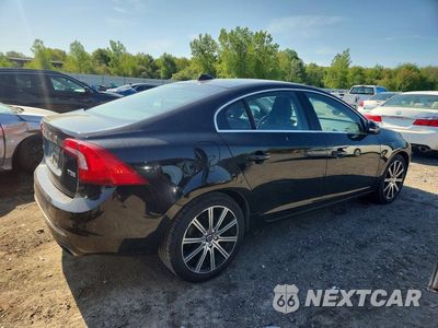 Trzecie zdjęcie samochodu z tyłu: 2016 VOLVO S60 PREMIER VIN:LYV402FK6GB109064 - miniatura