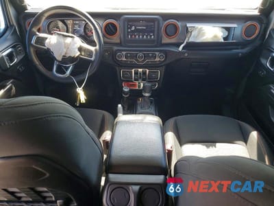 Zdjęcie 8 z 12 samochodu: 2021 JEEP GLADIATOR MOJAVE VIN:1C6JJTEG4ML567073 - miniatura