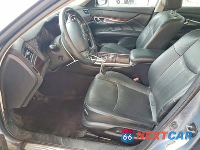 Zdjęcie 7 z 12 samochodu: 2017 INFINITI Q70 3.7 VIN:JN1BY1AP5HM741058 - miniatura