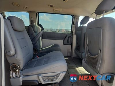 Zdjęcie 11 z 13 samochodu: 2009 DODGE GRAND CARAVAN SE VIN:2D8HN44E59R658838 - miniatura