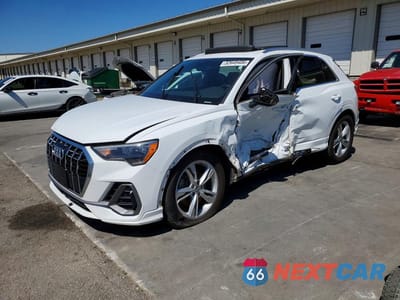 2020 AUDI Q3 PREMIUM S LINE WA1DECF38L1021676 - główne zdjęcie licytacji z USA - miniatura