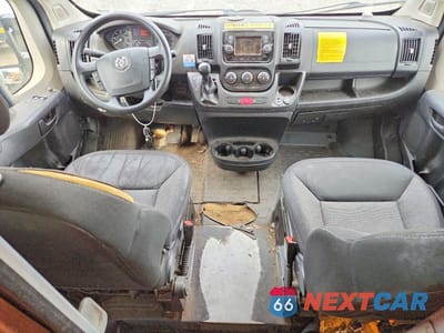 Zdjęcie 8 z 13 samochodu: 2020 RAM PROMASTER 3500 3500 HIGH VIN:3C6URVJG9LE143886 - miniatura