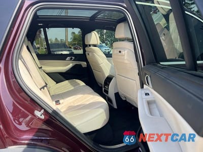 Zdjęcie 6 z 10 samochodu: 2019 BMW X5 XDRIVE40I VIN:5UXCR6C50KLL36566 - miniatura