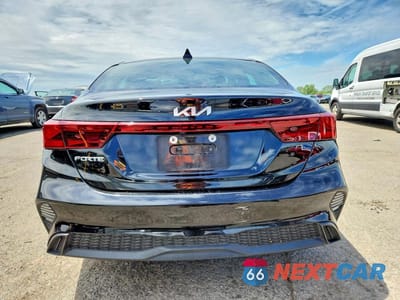 Zdjęcie 6 z 13 samochodu: 2022 KIA FORTE LXS VIN:3KPF24ADXNE496999 - miniatura