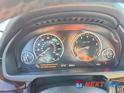 Zdjęcie 9 z 13 samochodu: 2018 BMW X5 SDRIVE35I VIN:5UXKR2C58J0Z18984 - miniatura