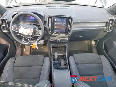 Zdjęcie 8 z 13 samochodu: 2024 VOLVO XC40 RECHARGE ULTIMATE VIN:YV4ER3XM9R2257257 - miniatura