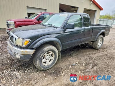 2004 TOYOTA TACOMA XTRACAB 5TEWN72N24Z374595 - główne zdjęcie licytacji z USA - miniatura