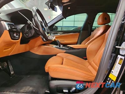Zdjęcie 7 z 12 samochodu: 2021 BMW 540 XI VIN:WBA73BJ02MWX35451 - miniatura