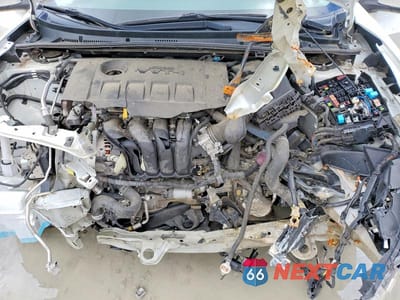 Zdjęcie 11 z 12 samochodu: 2018 TOYOTA COROLLA LE VIN:5YFBURHE8JP794965 - miniatura