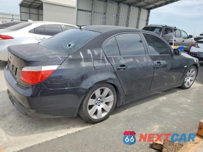 Trzecie zdjęcie samochodu z tyłu: 2007 BMW 530 I VIN:WBANE73527CM57065 - miniatura