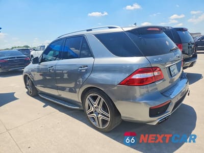 Drugie zdjęcie samochodu z przodu: 2014 MERCEDES-BENZ ML 63 AMG VIN:4JGDA7EB0EA283479 - miniatura