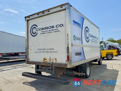Trzecie zdjęcie samochodu z tyłu: 2016 FORD E450 BOX TRUCK VIN:1FDWE4FLXGDC07725 - miniatura