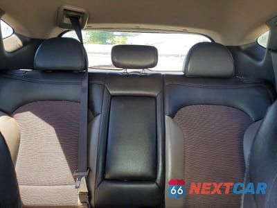 Zdjęcie 10 z 13 samochodu: 2010 HYUNDAI TUCSON GLS VIN:KM8JUCAC8AU061184 - miniatura