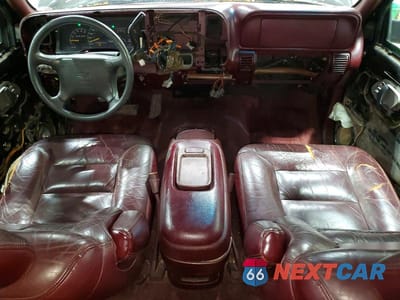 Zdjęcie 8 z 14 samochodu: 1997 CHEVROLET TAHOE K1500 VIN:1GNEK13R3VJ370819 - miniatura