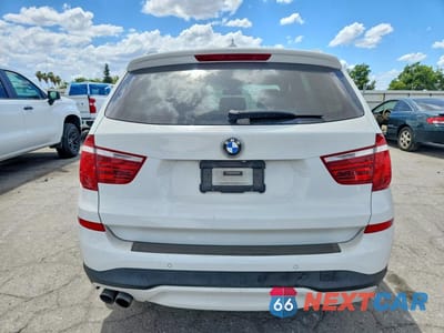 Zdjęcie 6 z 13 samochodu: 2017 BMW X3 SDRIVE28I VIN:5UXWZ7C31H0V91187 - miniatura