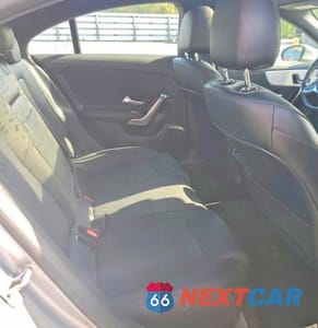 Zdjęcie 10 z 12 samochodu: 2025 MERCEDES-BENZ CLA 250 4MATIC VIN:W1K5J4HB0SN525619 - miniatura