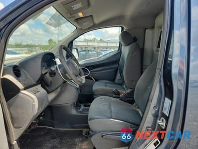 Zdjęcie 7 z 13 samochodu: 2015 NISSAN NV200 DELIVERY VAN VIN:3N6CM0KNXFK714677 - miniatura