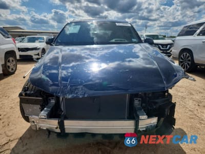 Piąte zdjęcie samochodu w środku: 2025 AUDI Q7 PRESTIGE VIN:WA1VVBF79SD006103 - miniatura