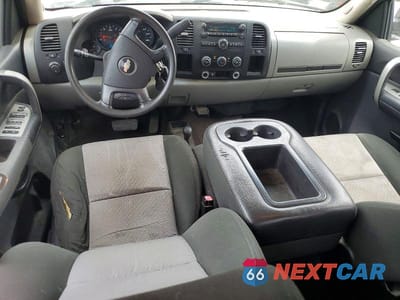 Zdjęcie 8 z 12 samochodu: 2009 CHEVROLET SILVERADO K1500 VIN:2GCEK19C791126425 - miniatura
