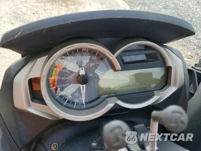 Zdjęcie 7 z 9 samochodu: 2013 BMW C650 GT VIN:WB1013402DZC94589 - miniatura