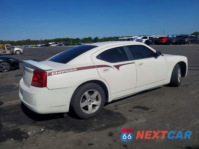 Trzecie zdjęcie samochodu z tyłu: 2008 DODGE CHARGER VIN:2B3KA43G78H198302 - miniatura