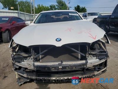 Piąte zdjęcie samochodu w środku: 2016 BMW 740 I VIN:WBA7E2C50GG503836 - miniatura