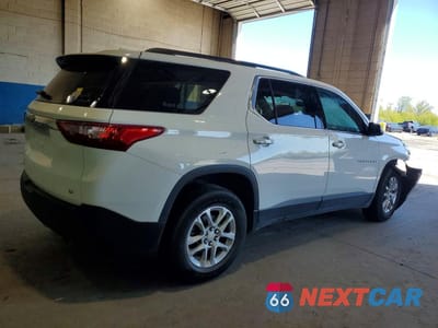 Trzecie zdjęcie samochodu z tyłu: 2019 CHEVROLET TRAVERSE LT VIN:1GNEVGKW8KJ234828 - miniatura