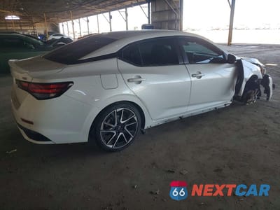 Trzecie zdjęcie samochodu z tyłu: 2025 NISSAN SENTRA SR VIN:3N1AB8DV3SY383365 - miniatura