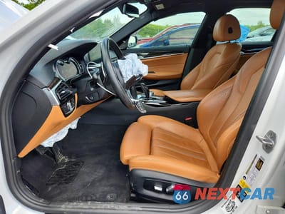 Zdjęcie 7 z 12 samochodu: 2018 BMW 540 XI VIN:WBAJE7C54JG891292 - miniatura