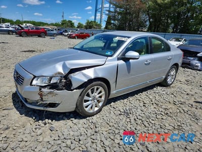 2015 VOLVO S80 PREMIER+ YV126MAC8F1184074 - główne zdjęcie licytacji z USA - miniatura