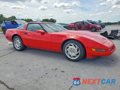 Czwarte zdjęcie samochodu z boku: 1996 CHEVROLET CORVETTE VIN:1G1YY22P1T5100562 - miniatura
